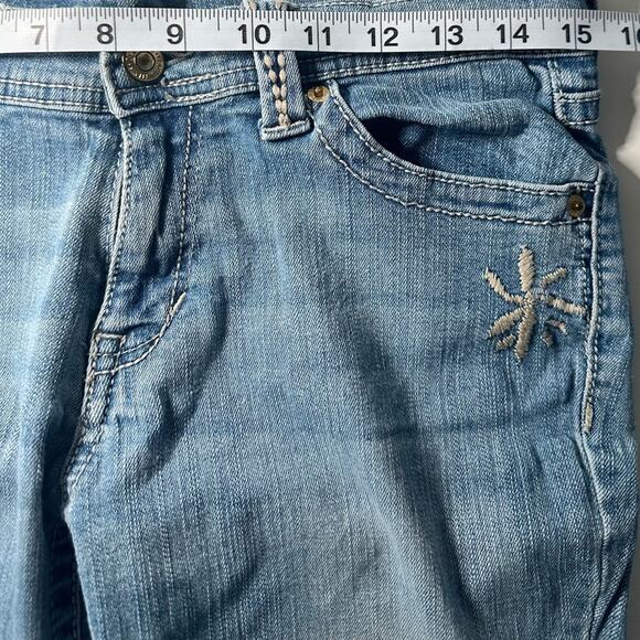Old Navy Light Blue Flare Jeans with Floral Embroidery - Vintage / Flare - Picture 4 of 12